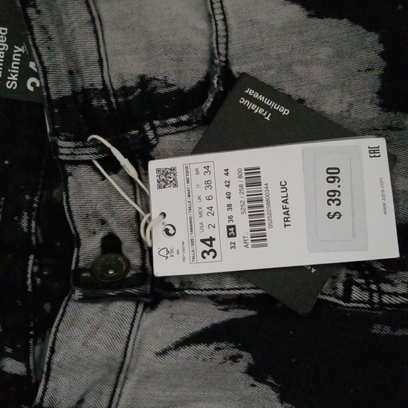 Zara,bleched jeans/acid wash..new with tags. - Picture 2 of 3